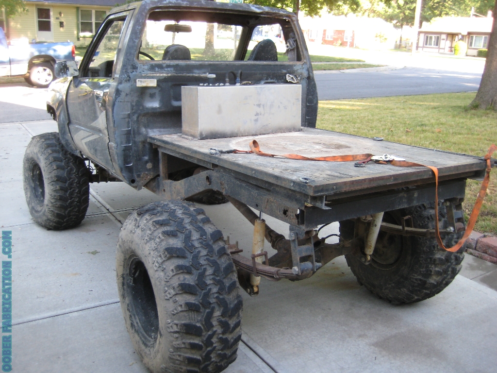 TOYOTA TRUCK REAR ROLL CAGE DIY METAL FABRICATION