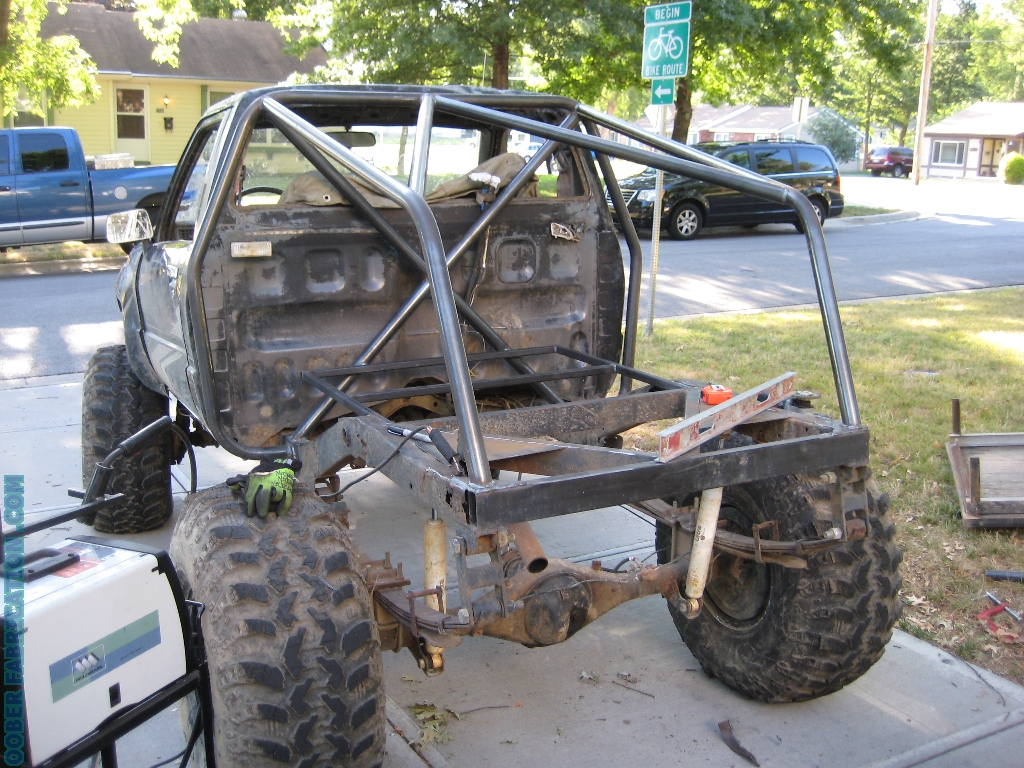 TOYOTA TRUCK REAR ROLL CAGE DIY METAL FABRICATION