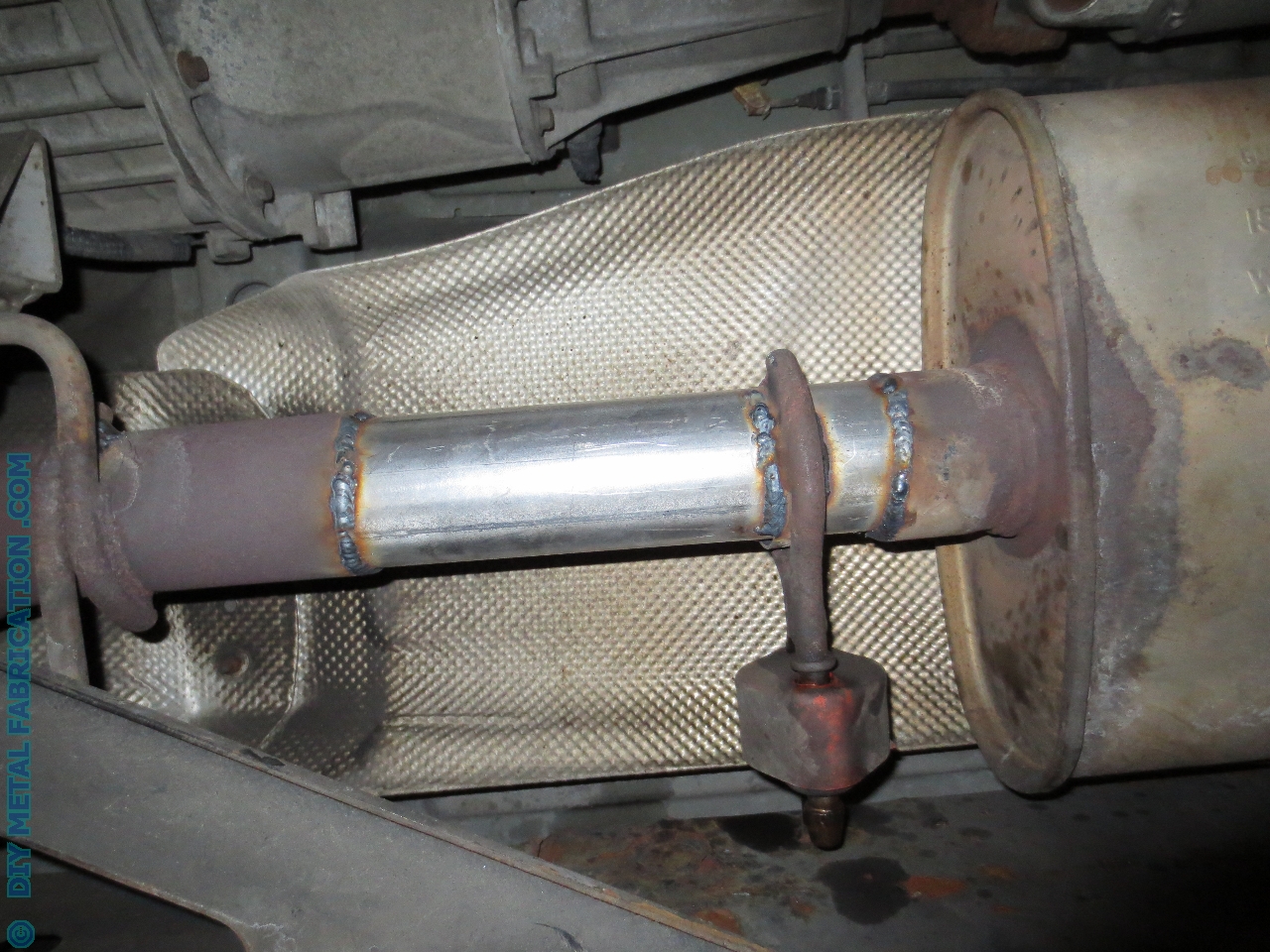 DIY Exhaust Fix Reattaching a muffler DIY METAL FABRICATION
