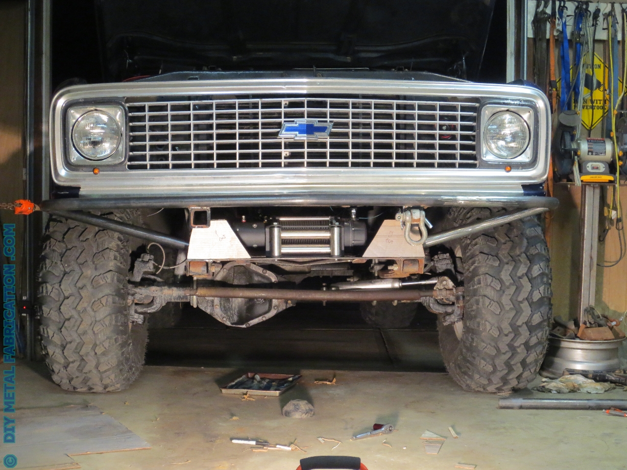 Custom Tube Front Bumper with Winch Mount for ‘Ol Blue Part 2 DIY